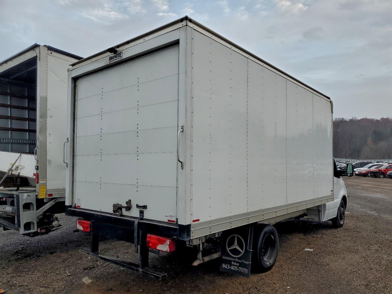 2023 Mercedes Benz Sprinter 4500 2.0L 4C Tdsl Ext Chassis Cab - Image 3