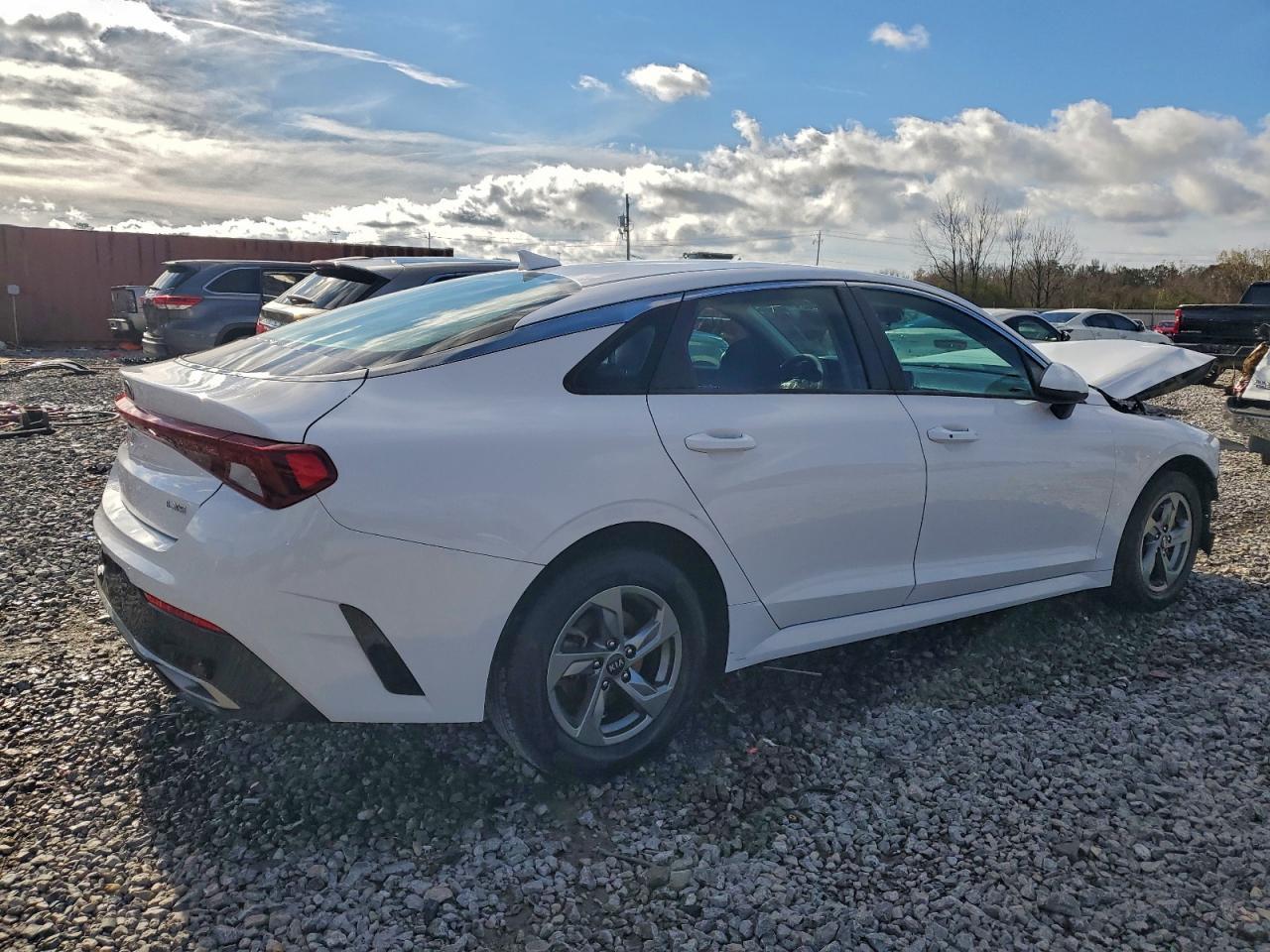 2021 Kia K5 Lxs - Image 3