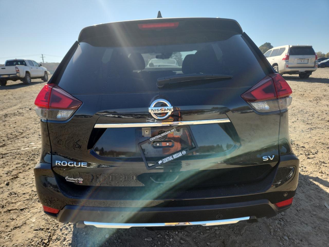 2019 Nissan Rogue S - Фото 6