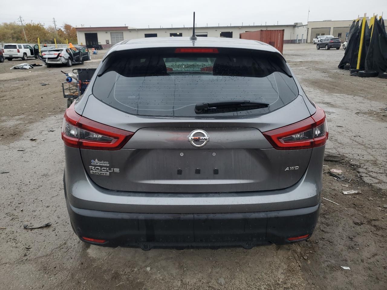 2021 Nissan Rogue Sport S - Фото 6