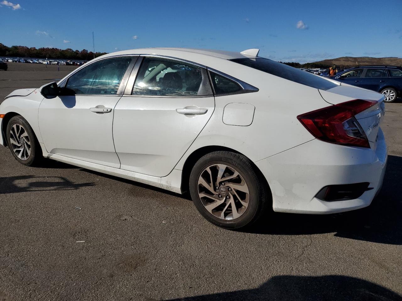 2017 Honda Civic Ex - Фото 2