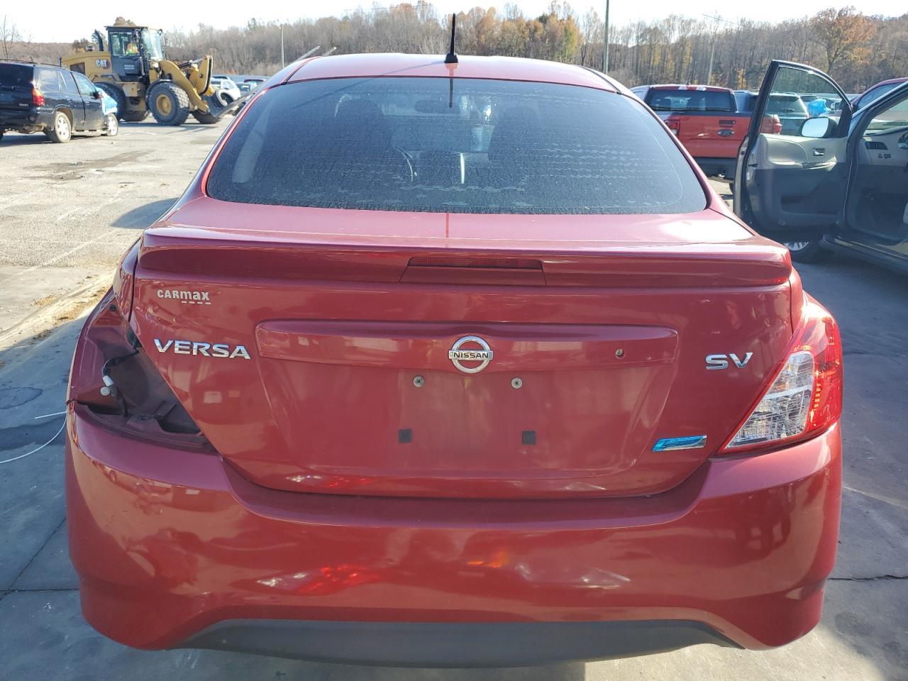 2015 Nissan Versa S - Image 6