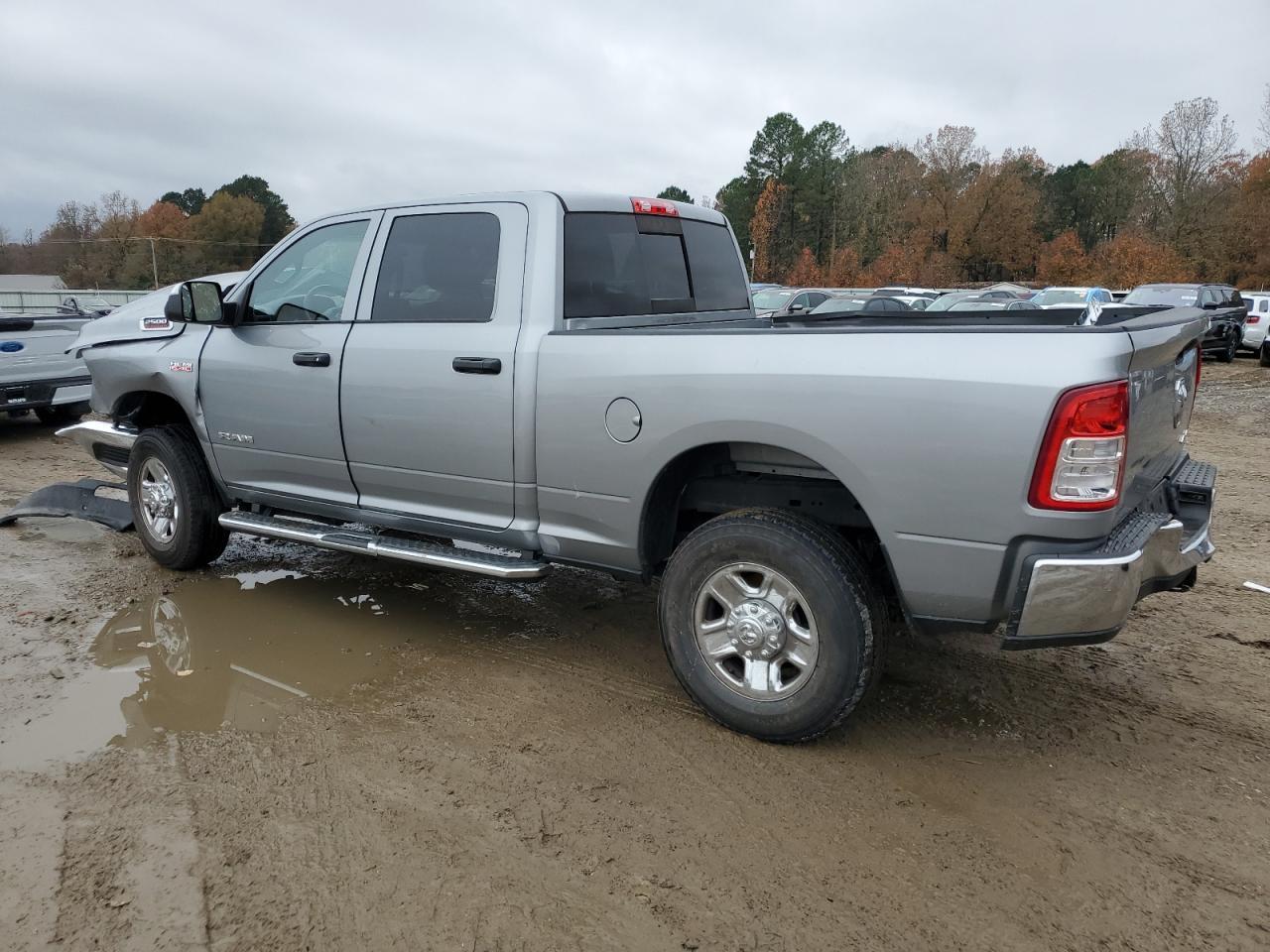 2022 Ram 2500 Tradesman - Фото 2