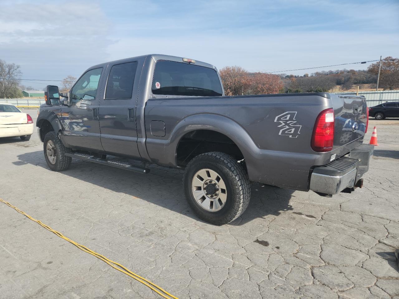 2011 Ford F250 Super Duty - Image 2