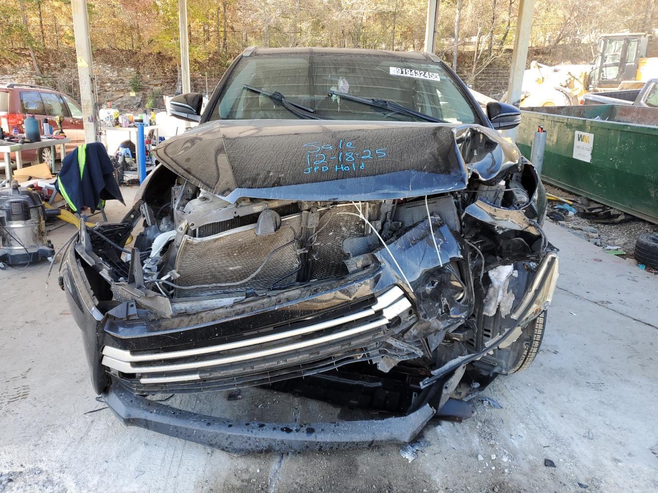 2019 Toyota Highlander Se - Image 5