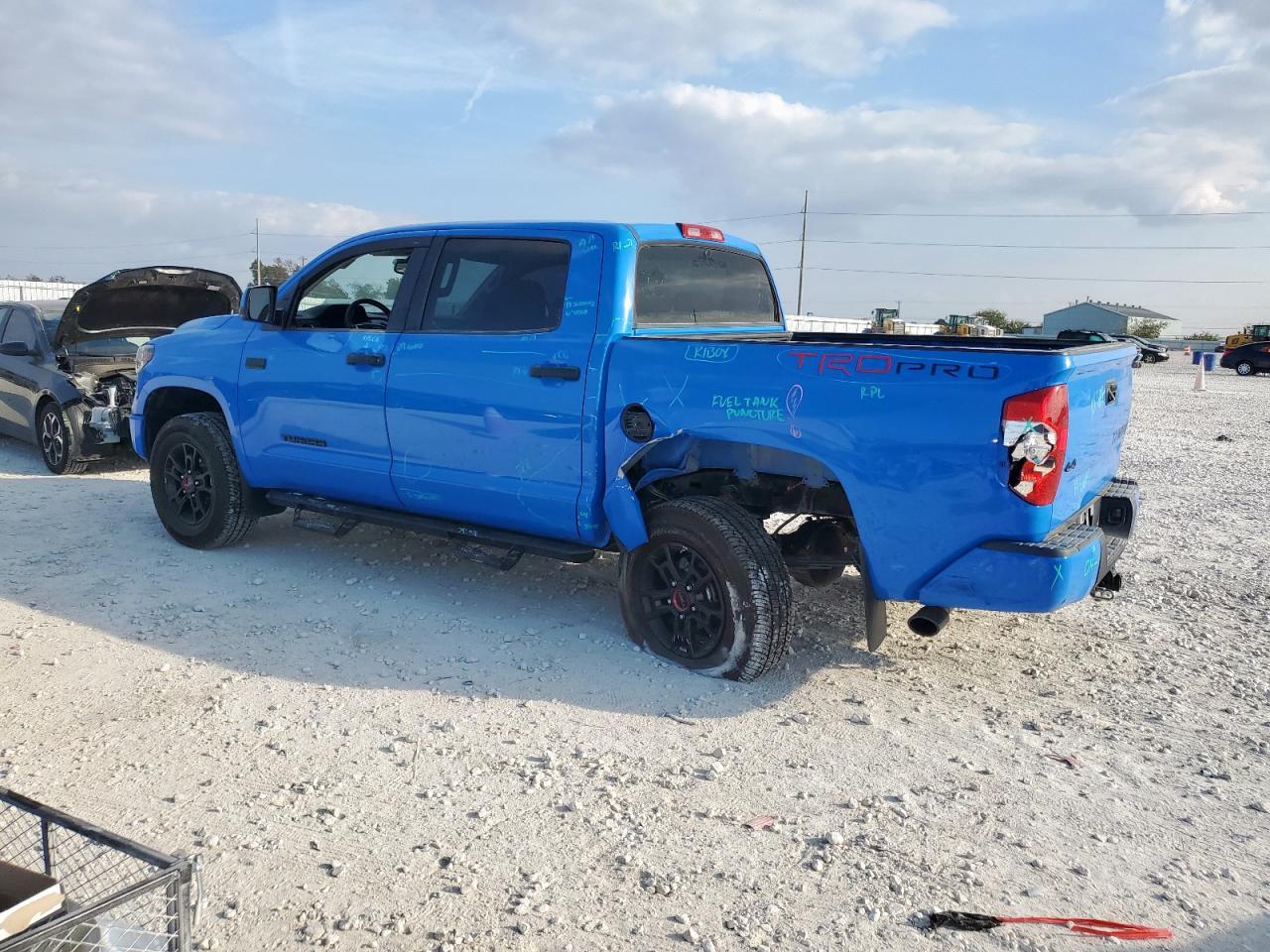 2019 Toyota Tundra Crewmax Sr5 - Фото 2
