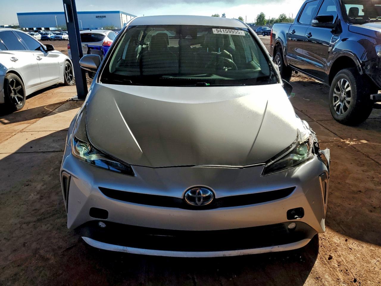 2022 Toyota Prius Night Shade - Image 5
