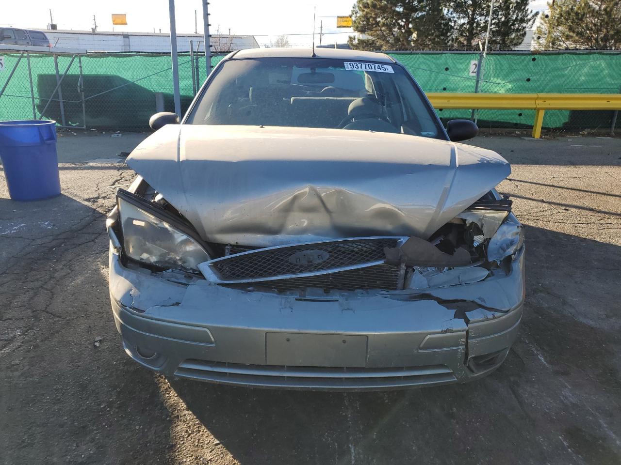 2006 Ford Focus Zx4 - Фото 5