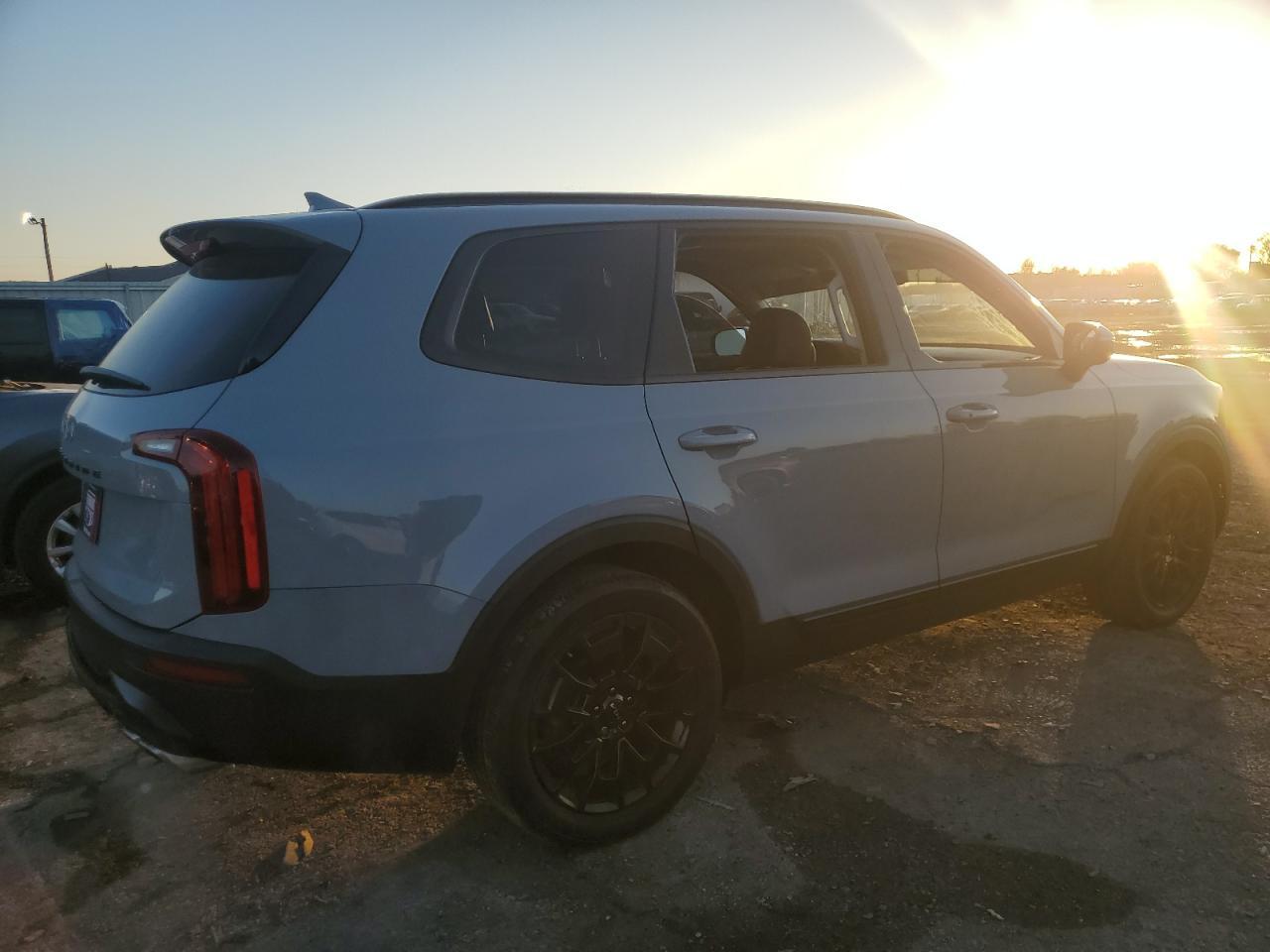 2022 Kia Telluride Ex - Фото 3