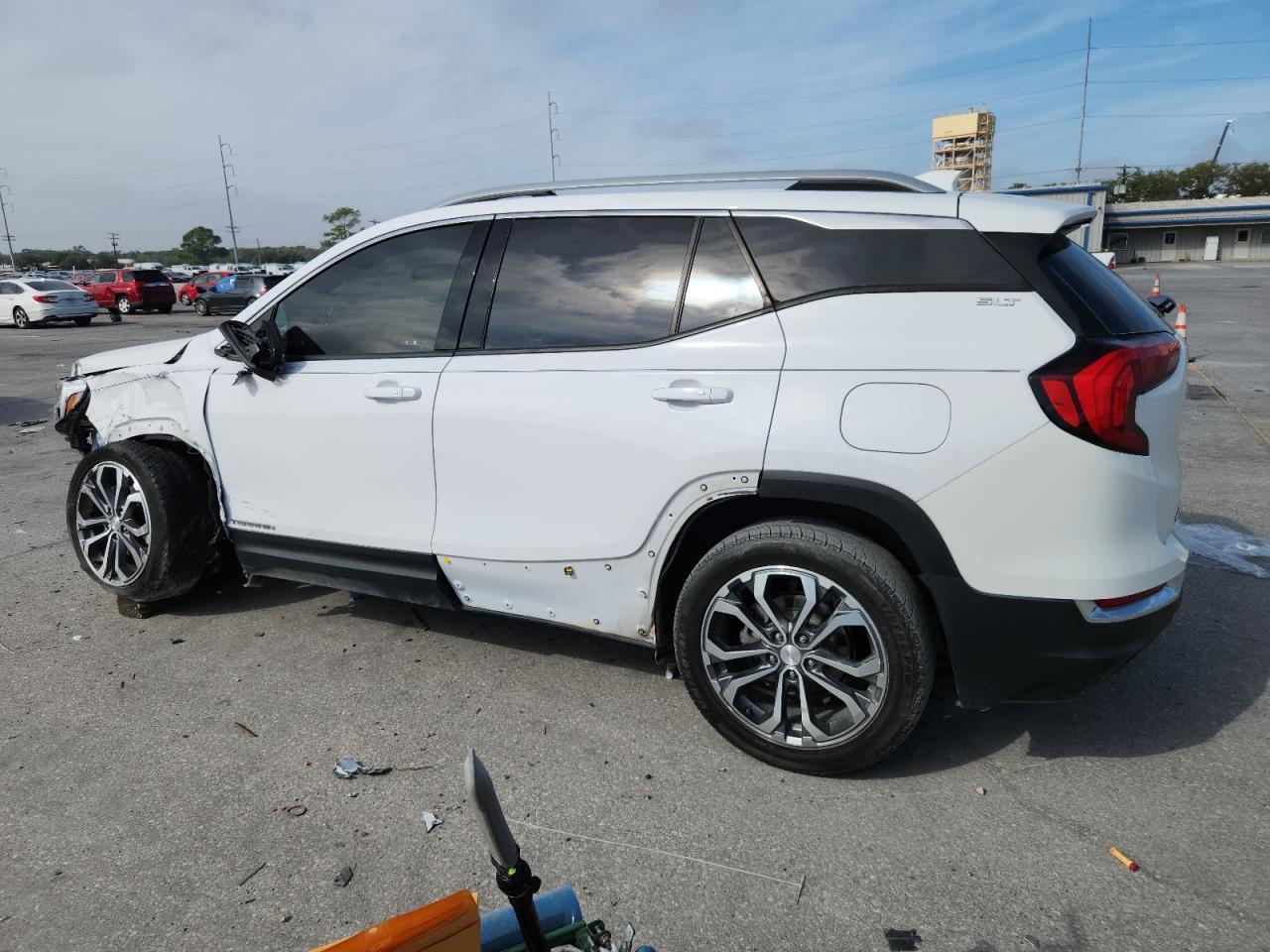 2021 GMC Terrain Slt - Image 2