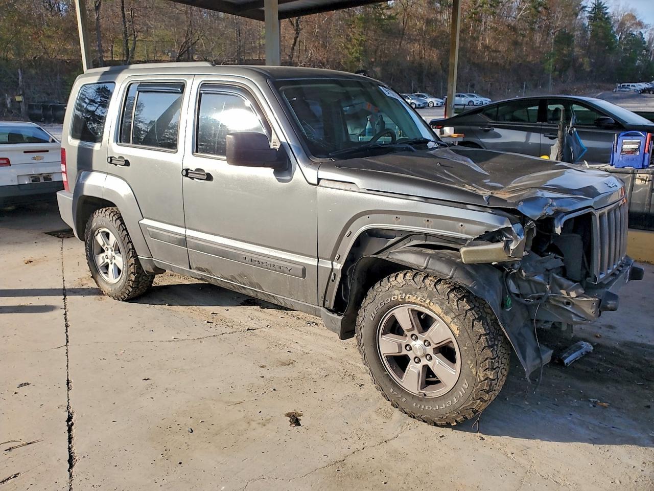2012 Jeep Liberty Sport - Image 4
