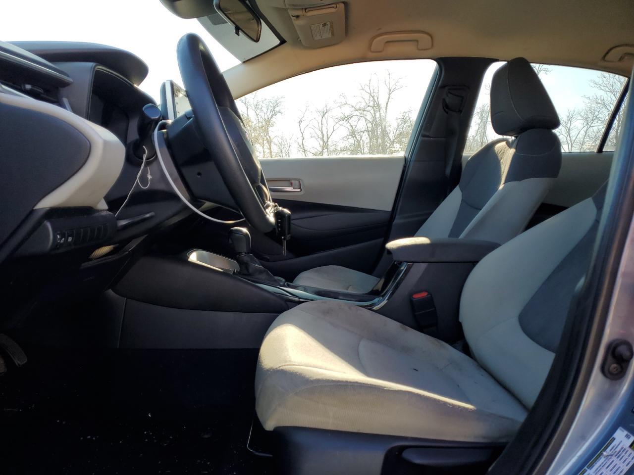 2020 Toyota Corolla Le - Фото 7