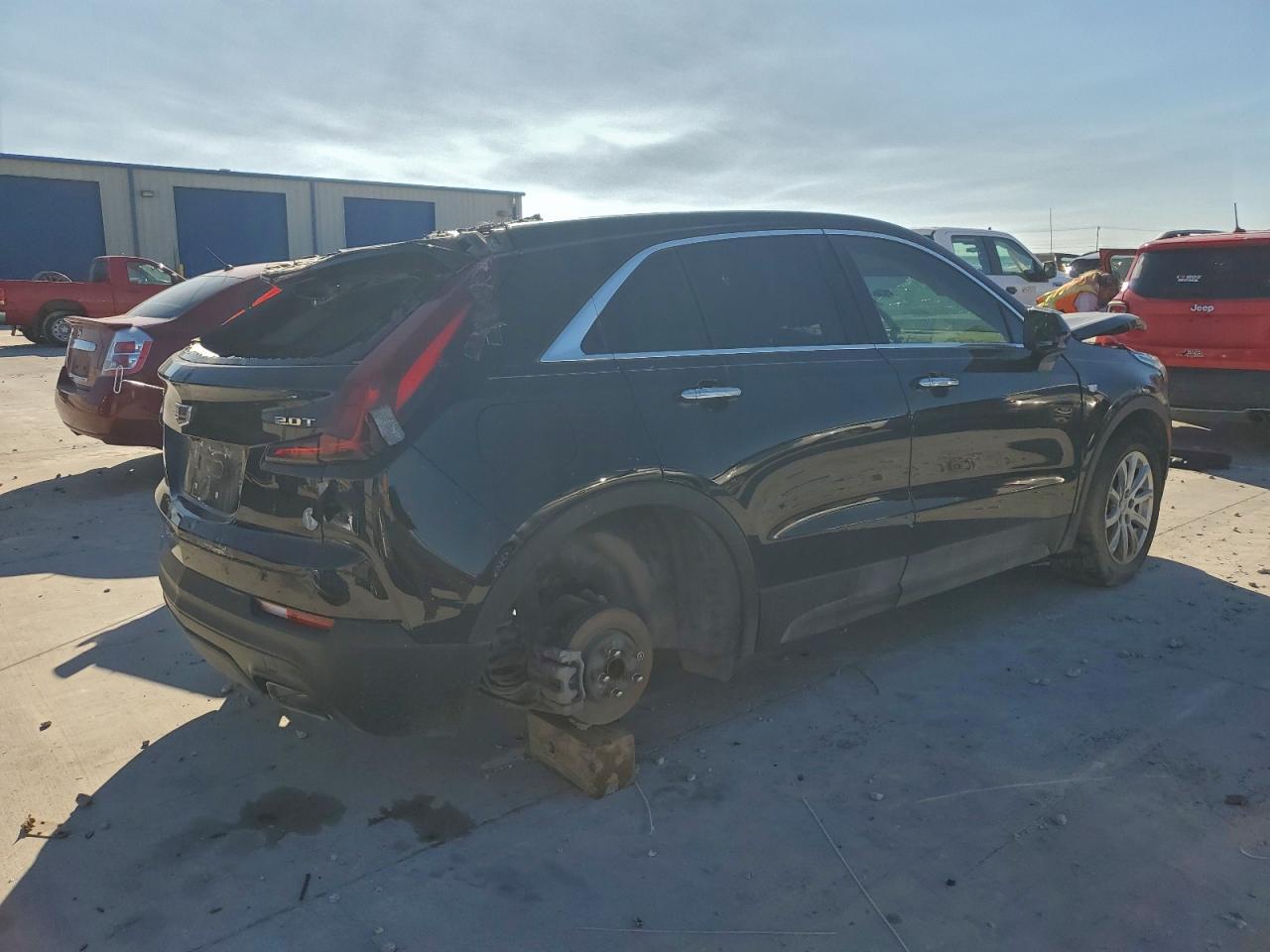 2019 Cadillac Xt4 Luxury - Image 3