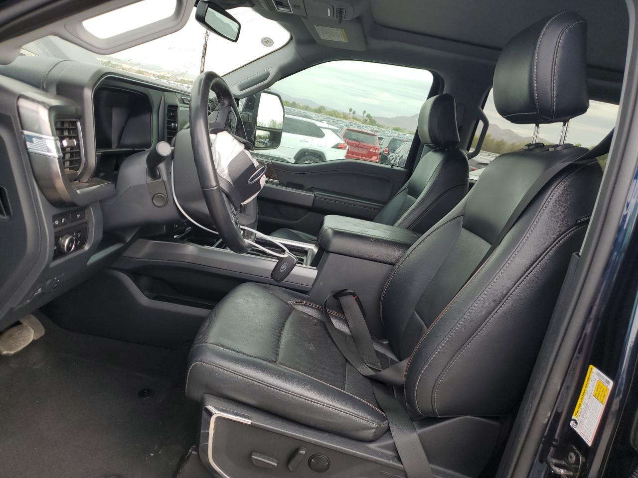 2024 Ford F250 Super Duty - Фото 7