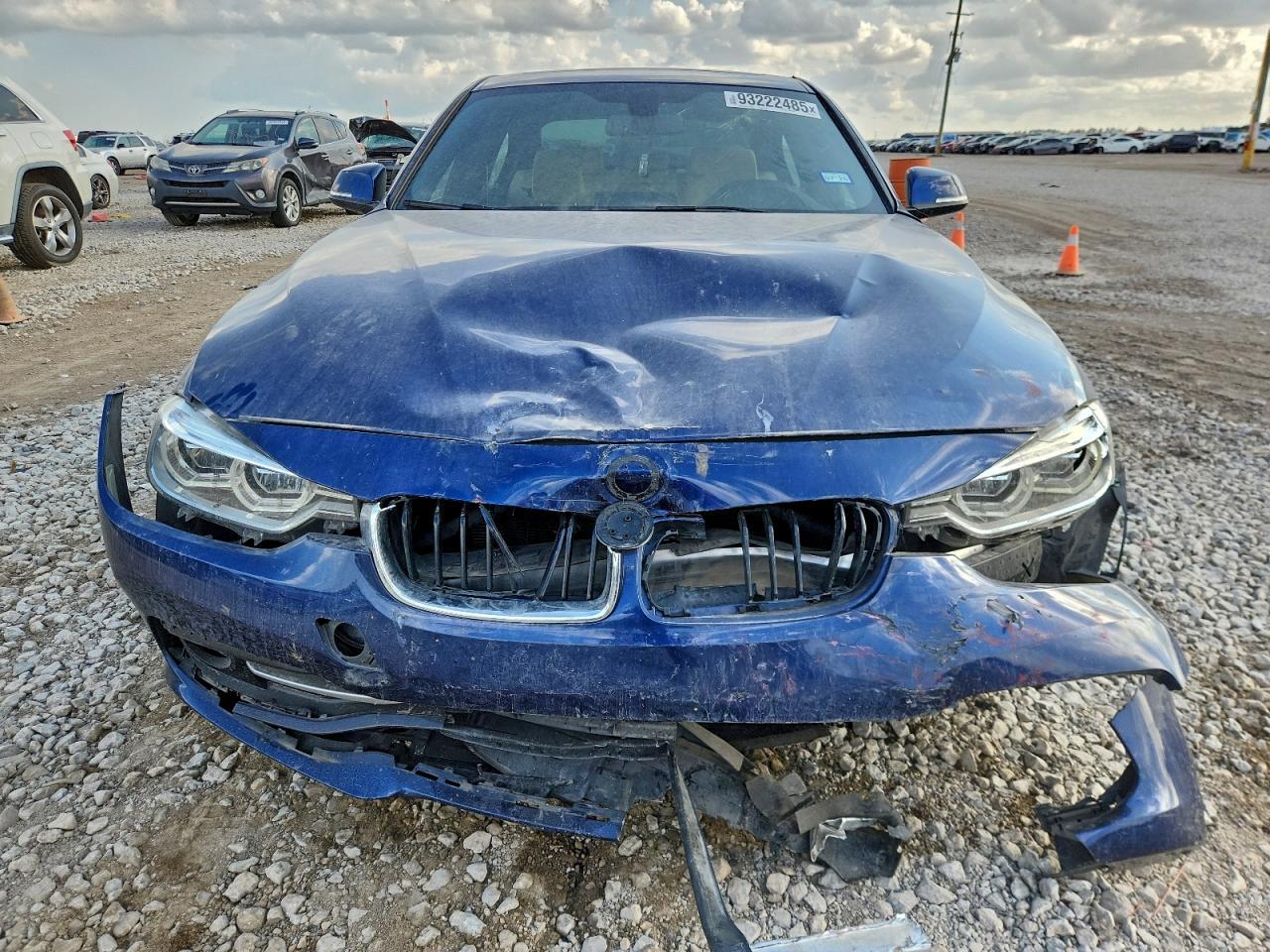 2018 BMW 330 I - Image 5