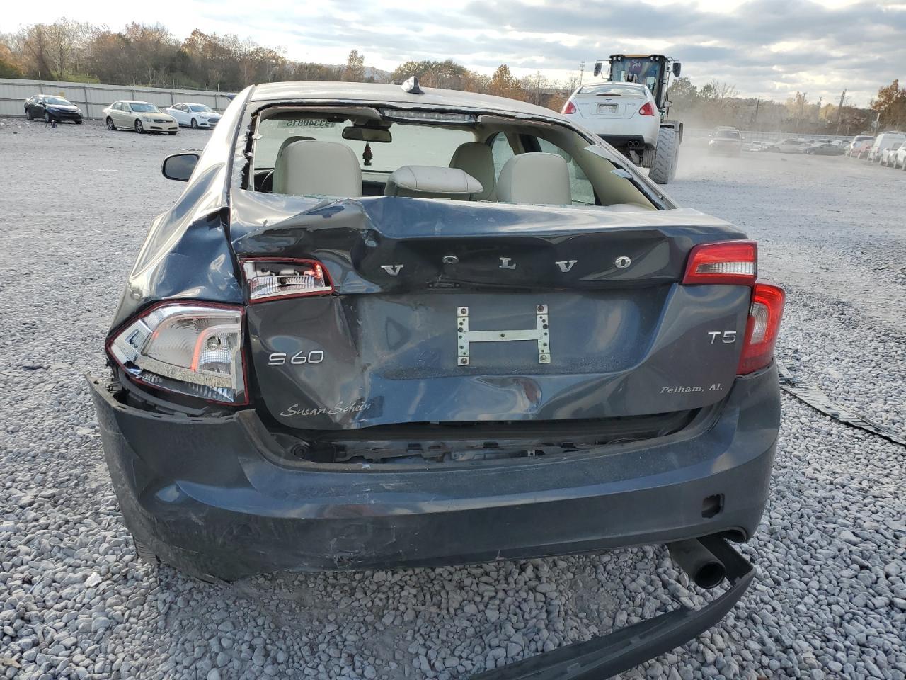 2013 Volvo S60 T5 - Image 6