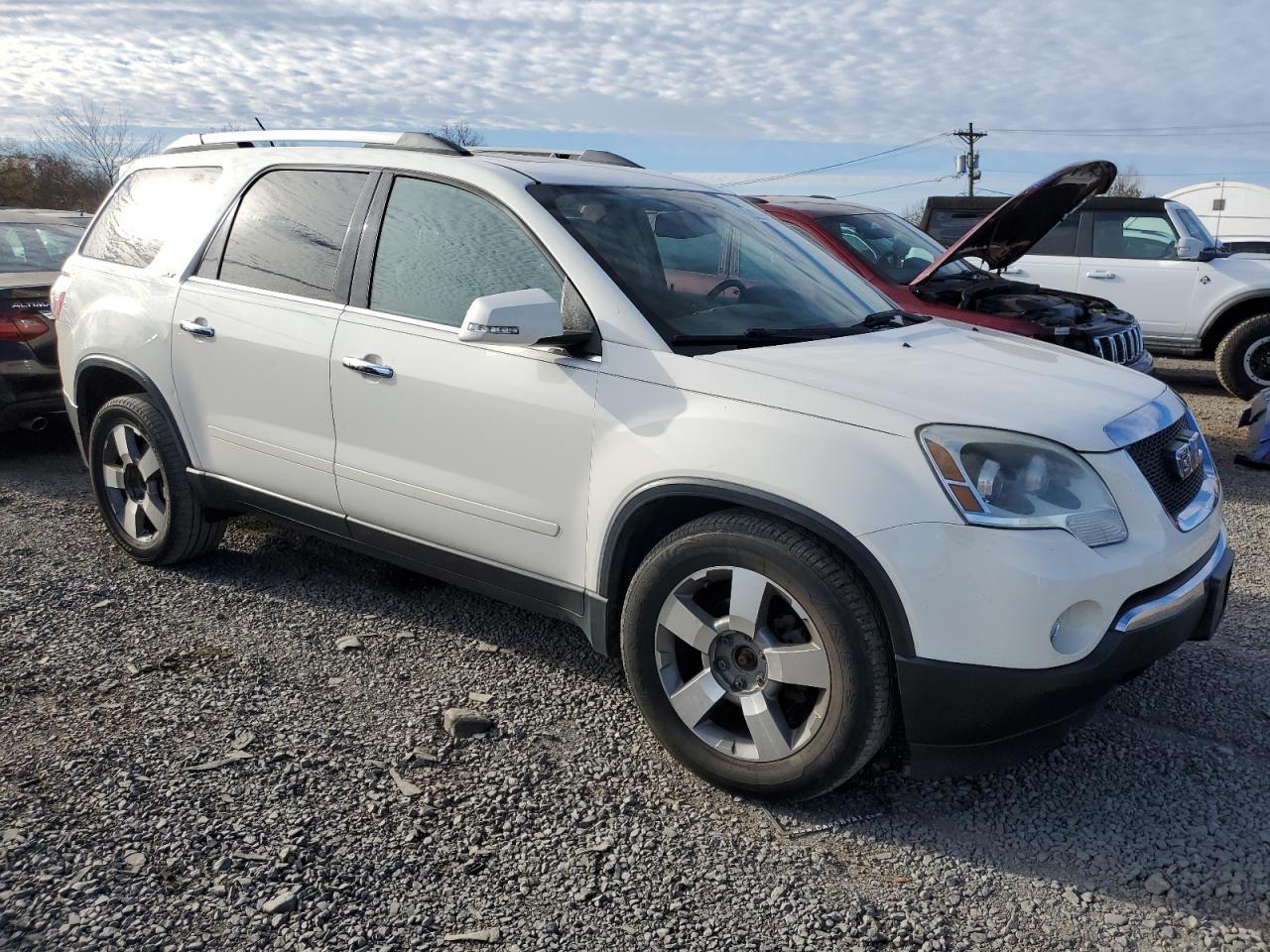 2011 GMC Acadia Slt-1 - Image 4