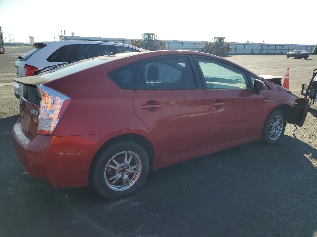 2010 Toyota Prius - Фото 3