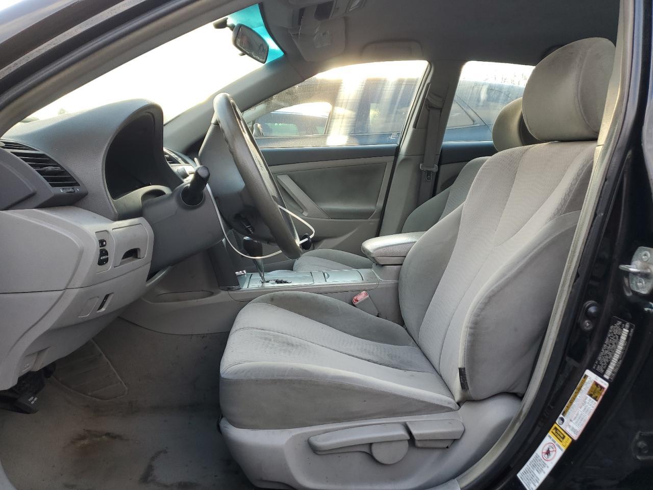 2010 Toyota Camry Base - Фото 7
