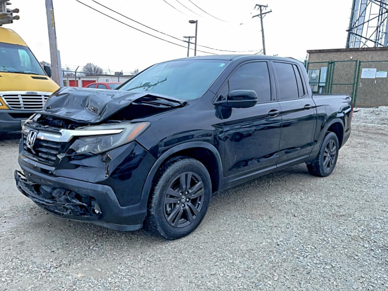 2019 Honda Ridgeline Sport - Фото 2