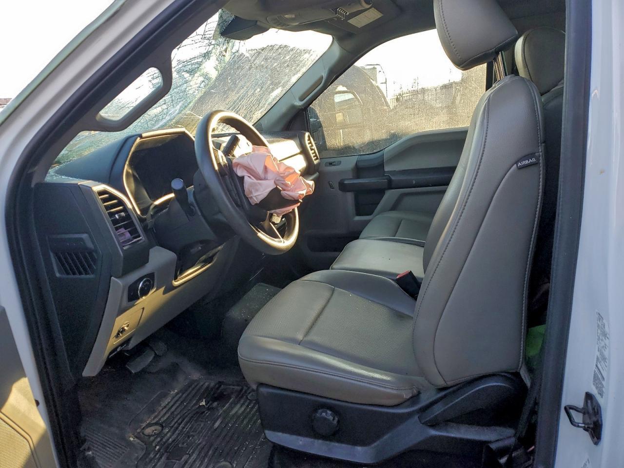 2020 Ford F550 Super Duty Box Truck - Фото 7