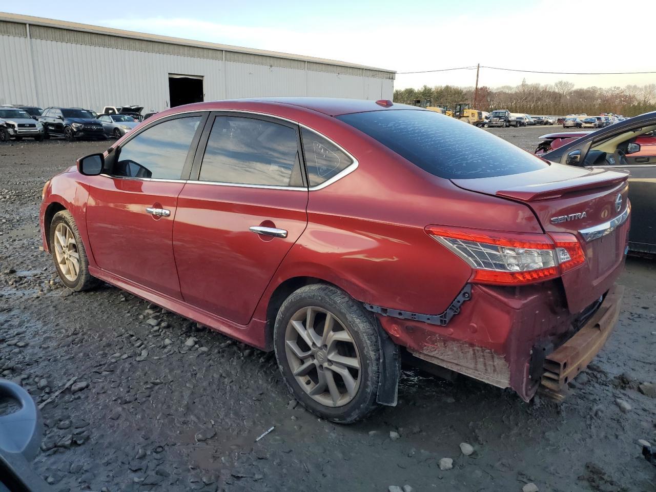 2014 Nissan Sentra S - Фото 2