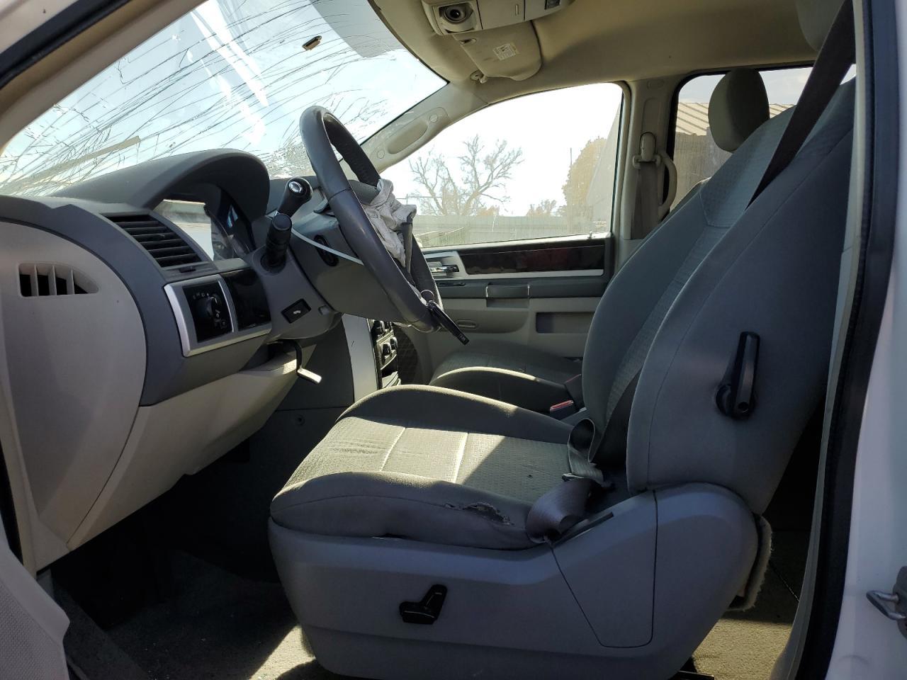 2010 Dodge Grand Caravan Sxt - Image 7