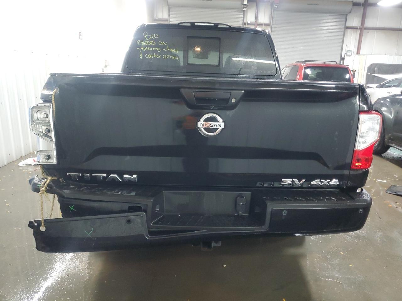 2018 Nissan Titan Sv - Image 6