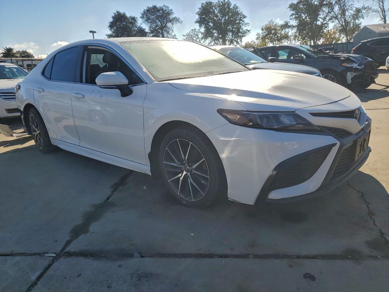 2023 Toyota Camry Se Night Shade - Image 4