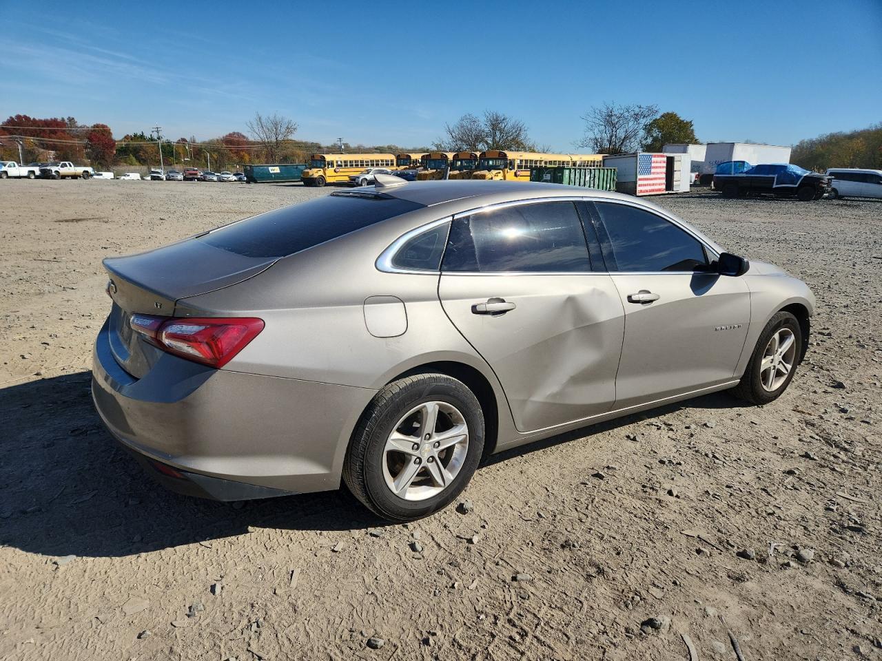 2022 Chevrolet Malibu Lt - Фото 3