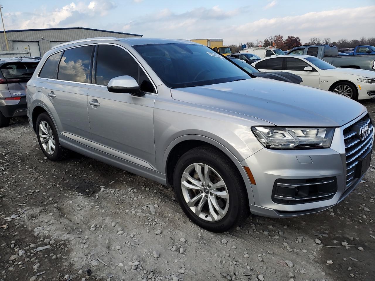 2017 Audi Q7 Premium Plus - Фото 4