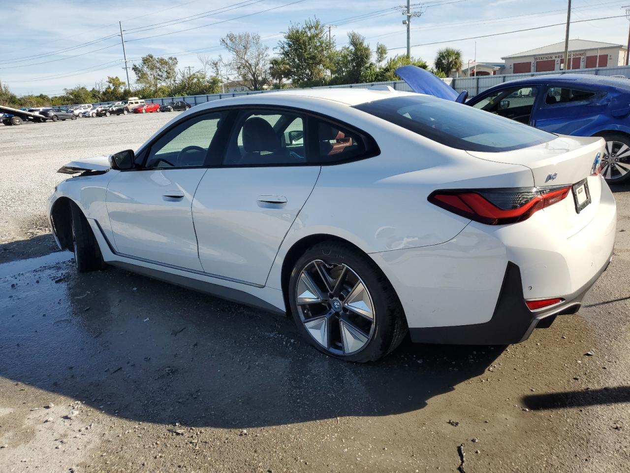 2023 BMW I4 Edrive 35 - Фото 2