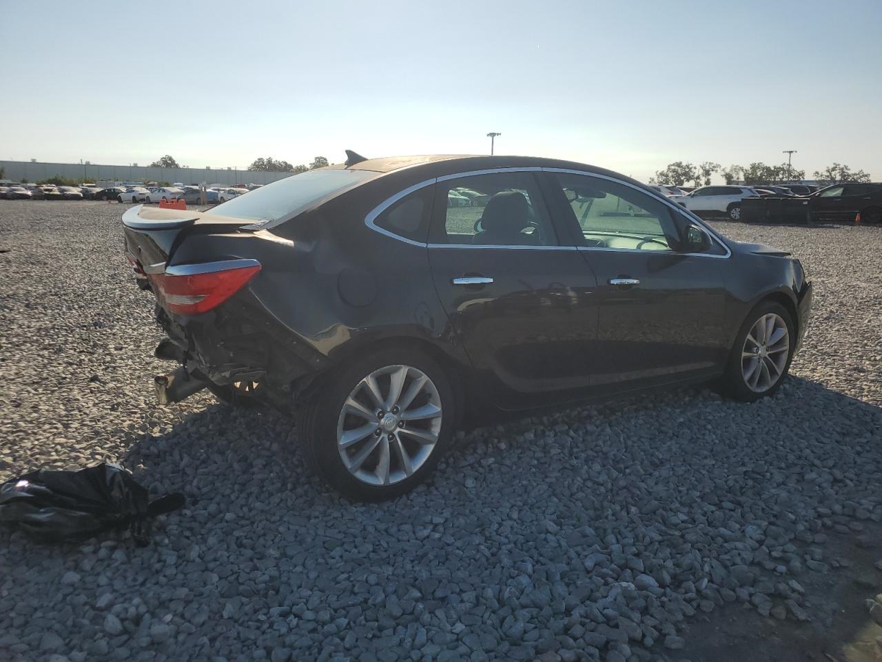 2014 Buick Verano - Image 3