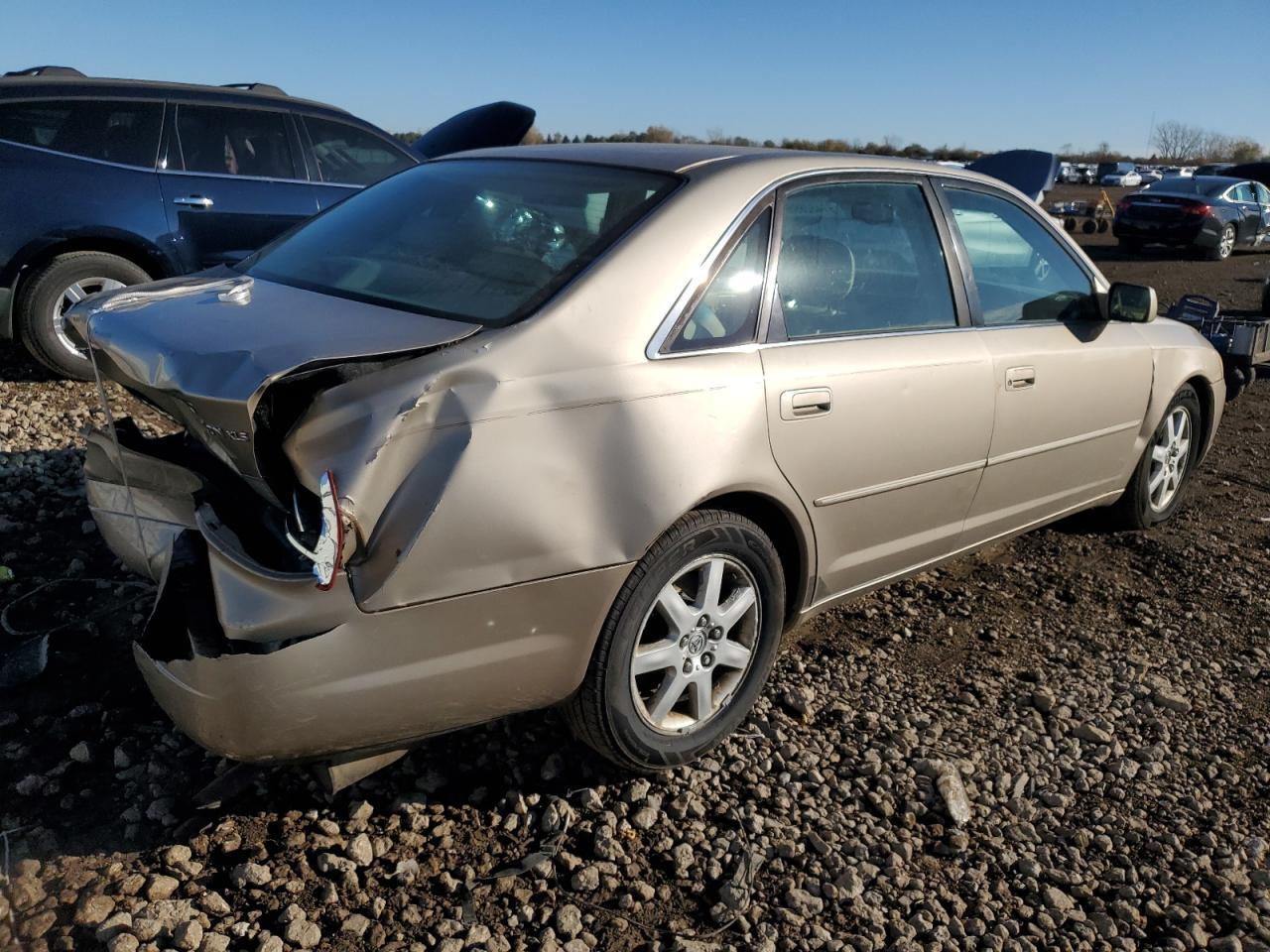 2000 Toyota Avalon - Фото 3
