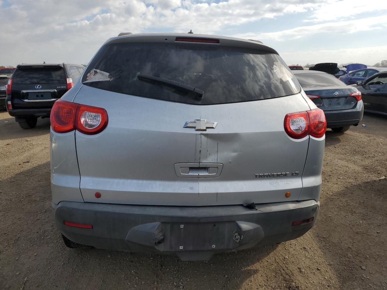 2012 Chevrolet Traverse Ls - Фото 6