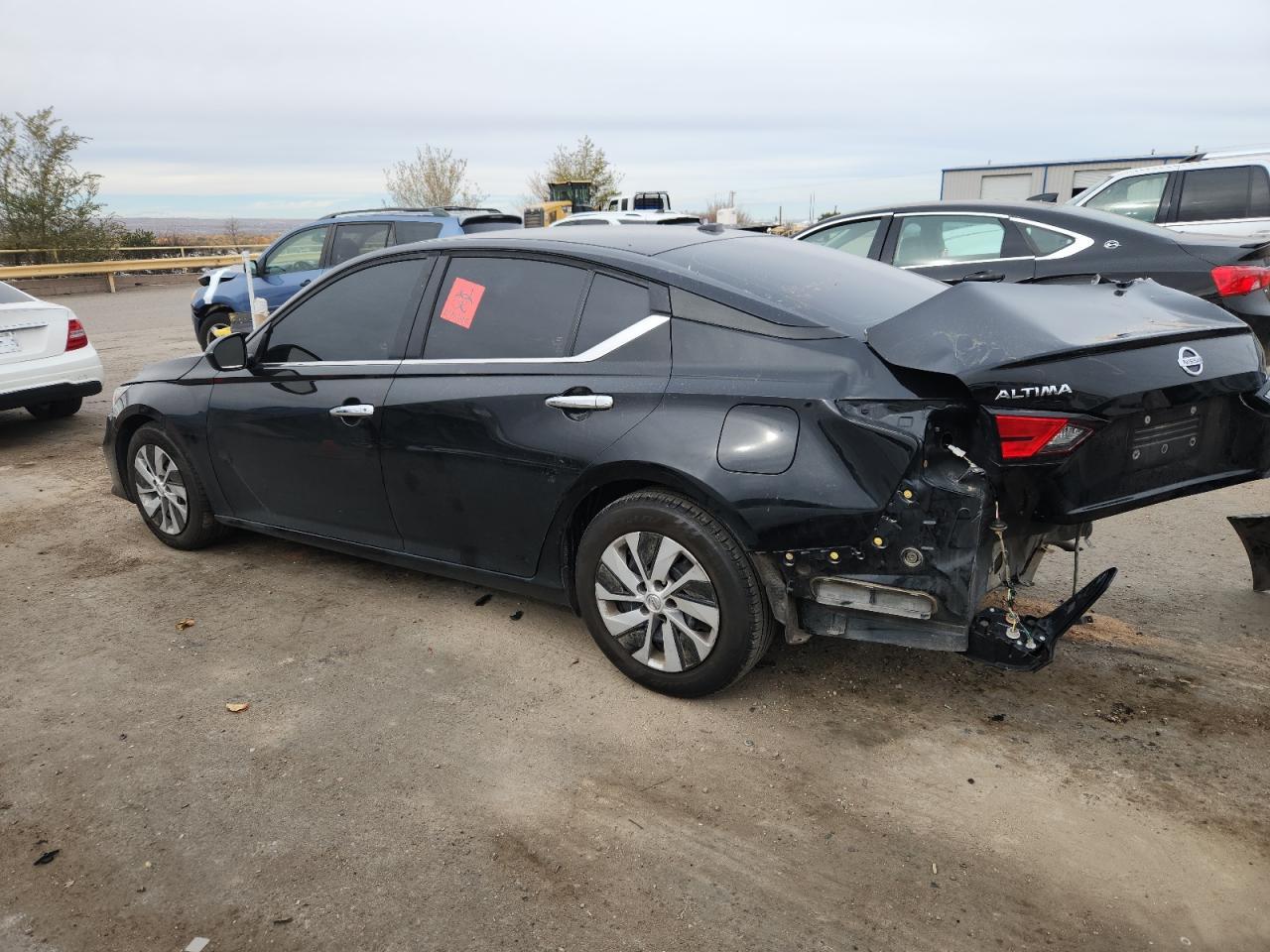 2020 Nissan Altima S - Фото 2