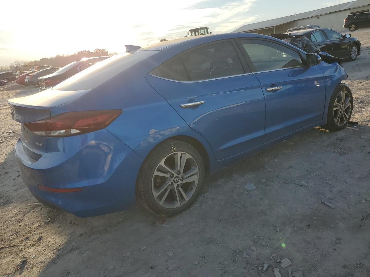 2017 Hyundai Elantra Se - Фото 3