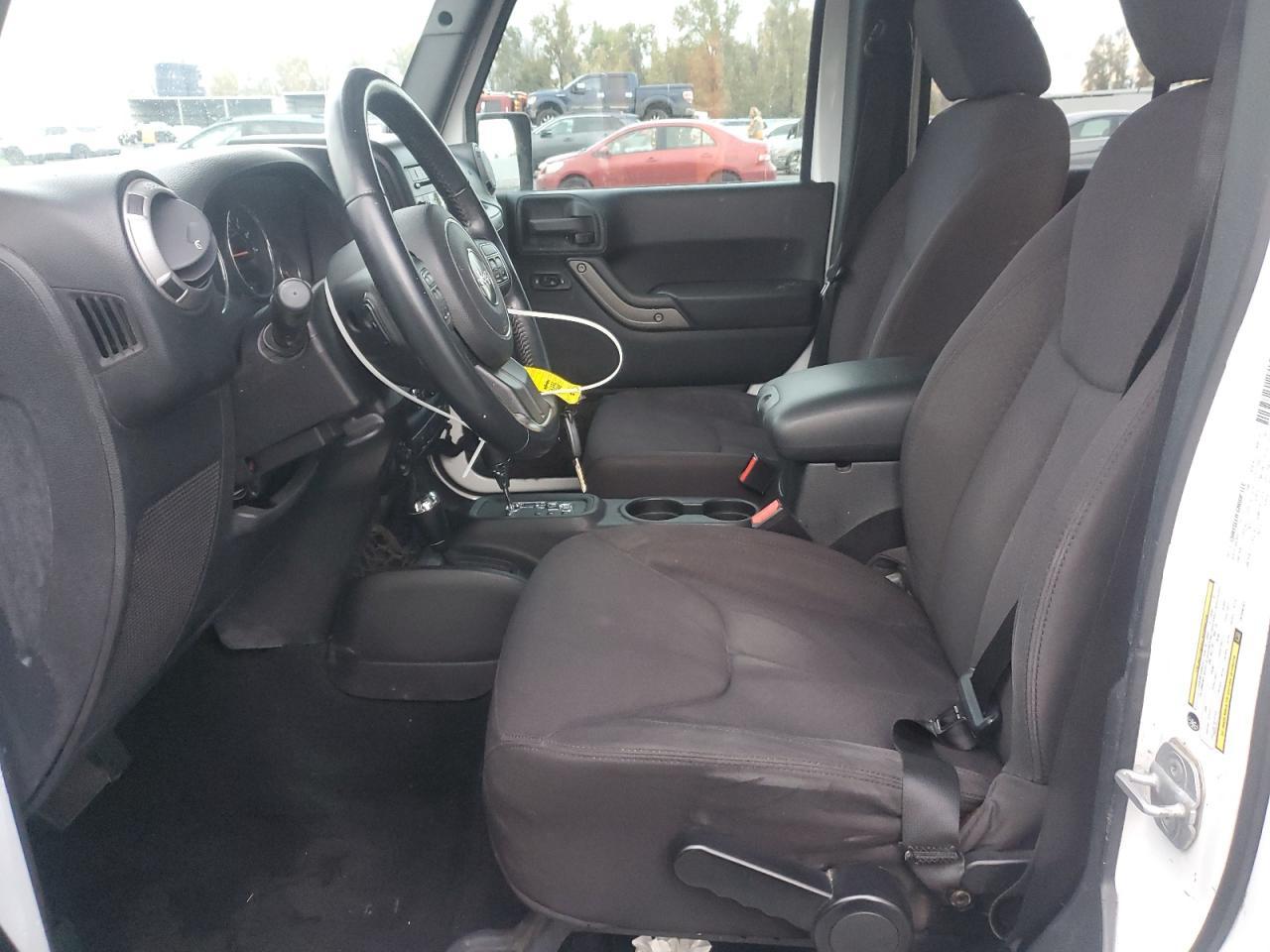 2013 Jeep Wrangler Unlimited Sport - Image 7