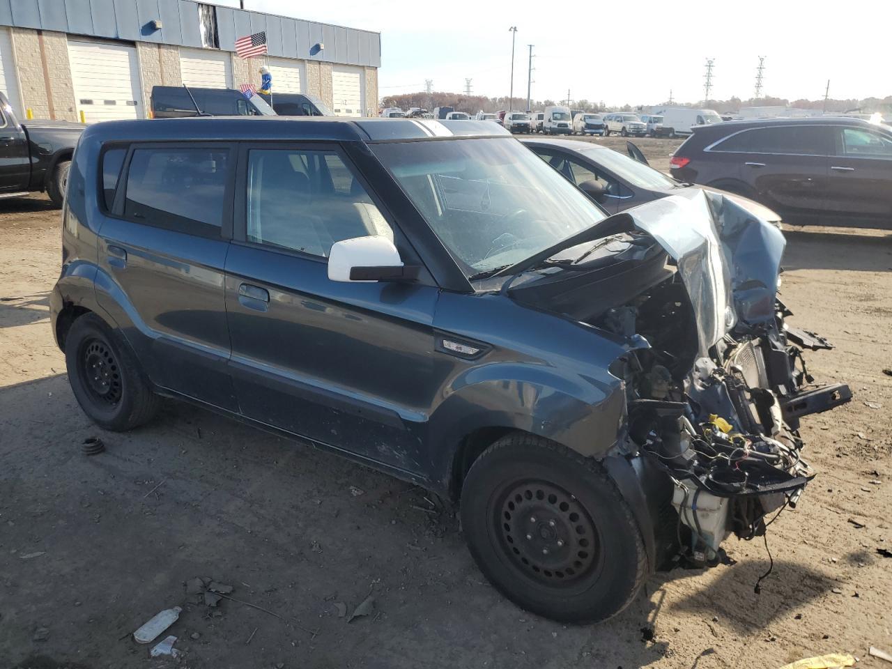 2010 Kia Soul + - Фото 4