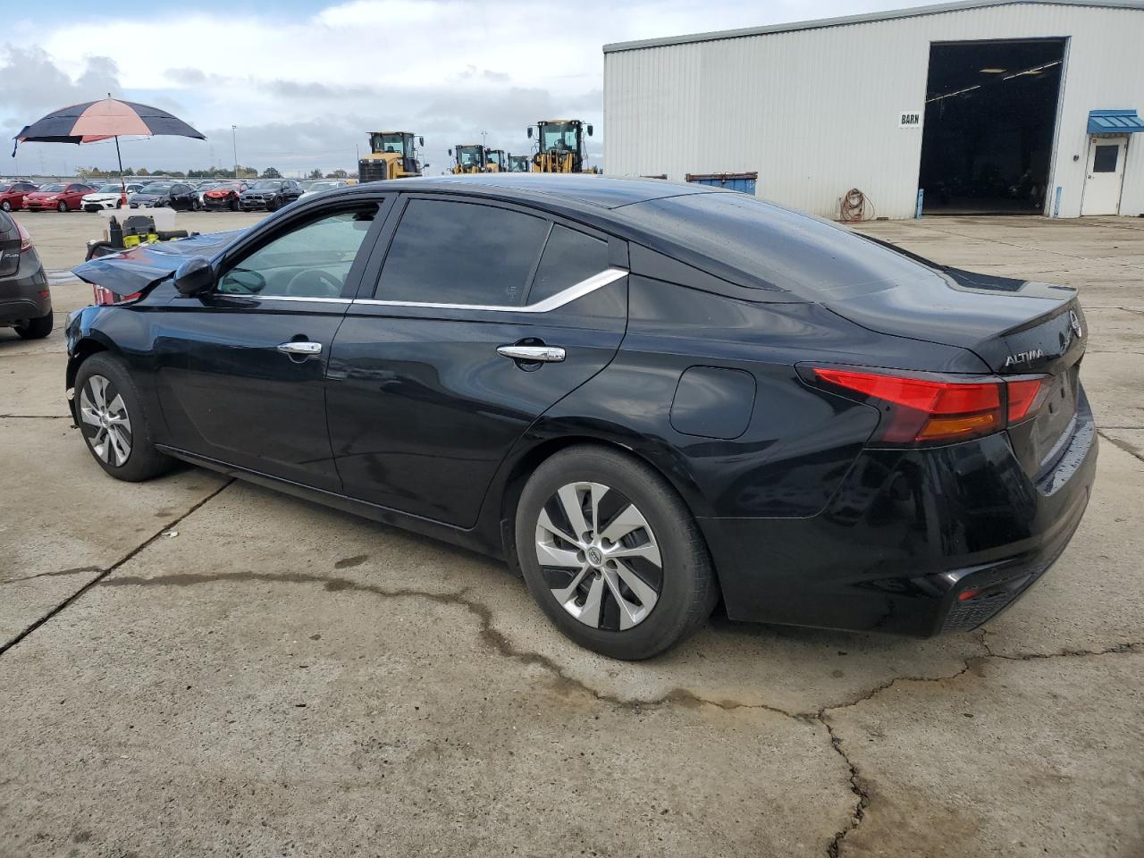2023 Nissan Altima S - Image 2