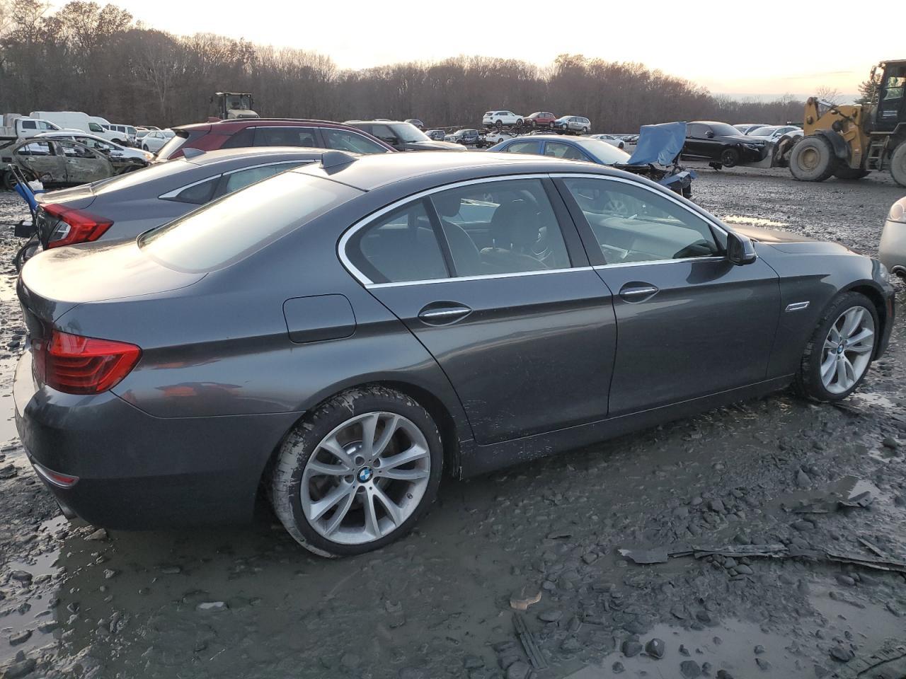 2015 BMW 535 Xi - Image 3