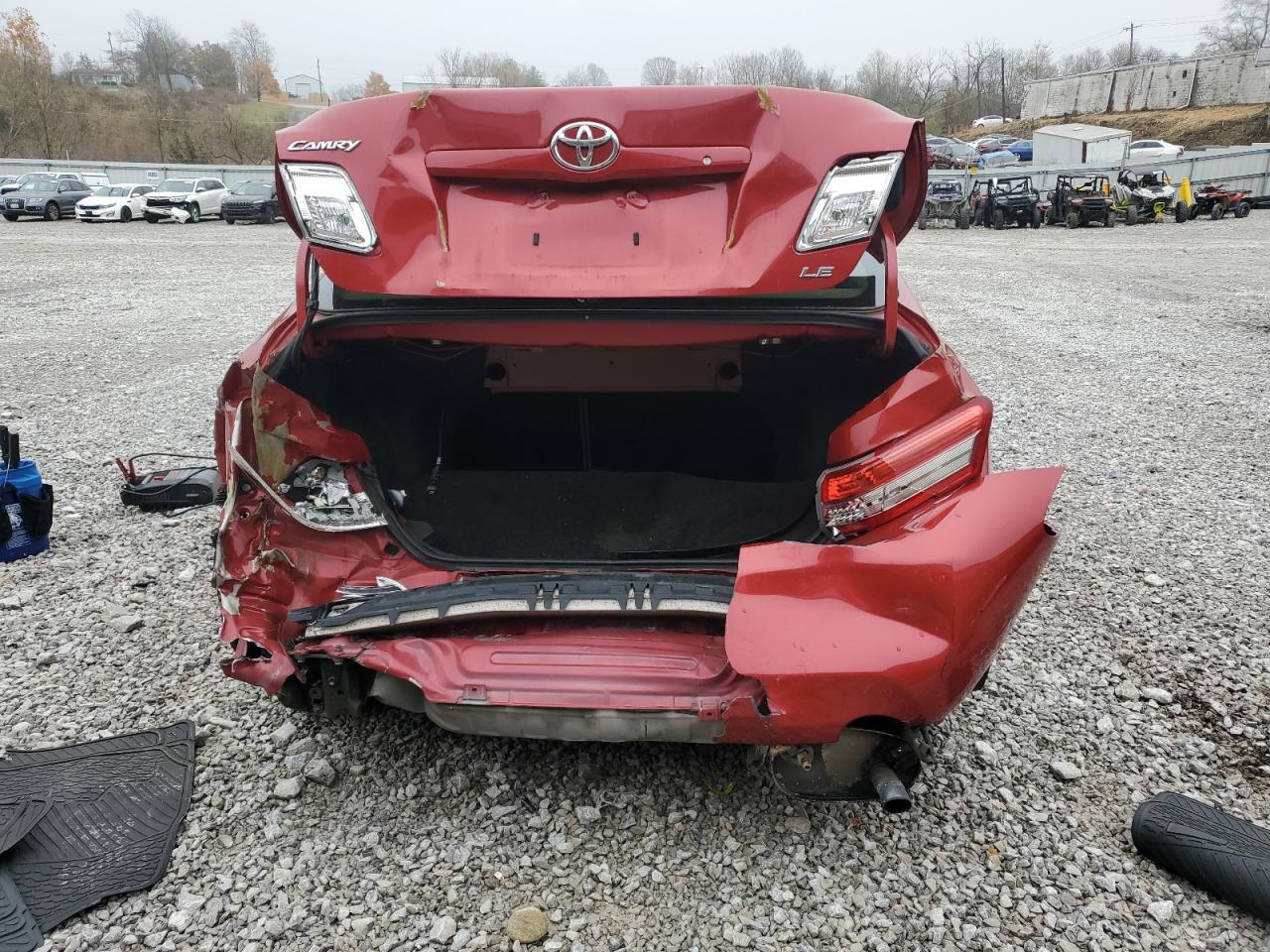 2011 Toyota Camry Base - Фото 6