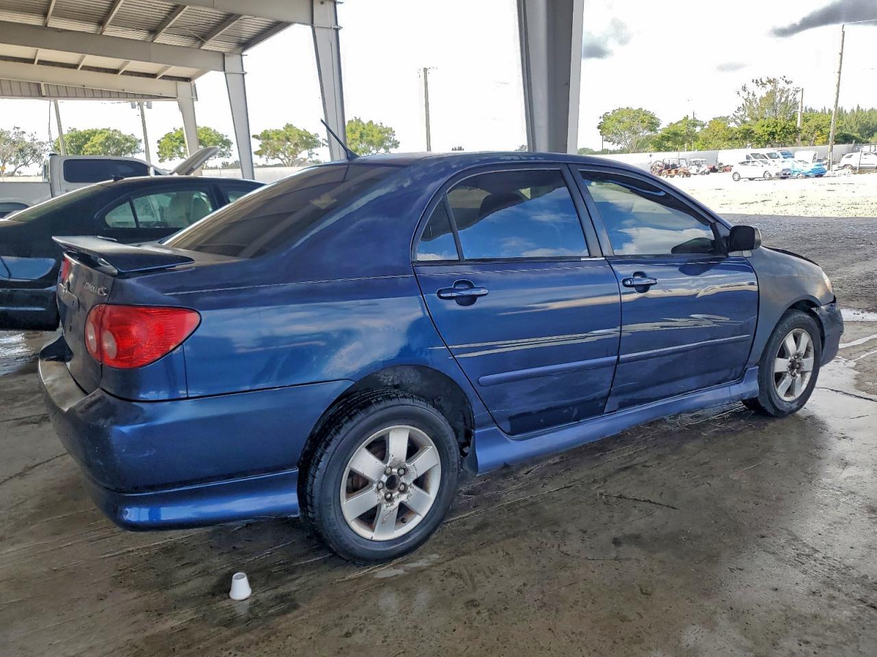 2005 Toyota Corolla - Image 3