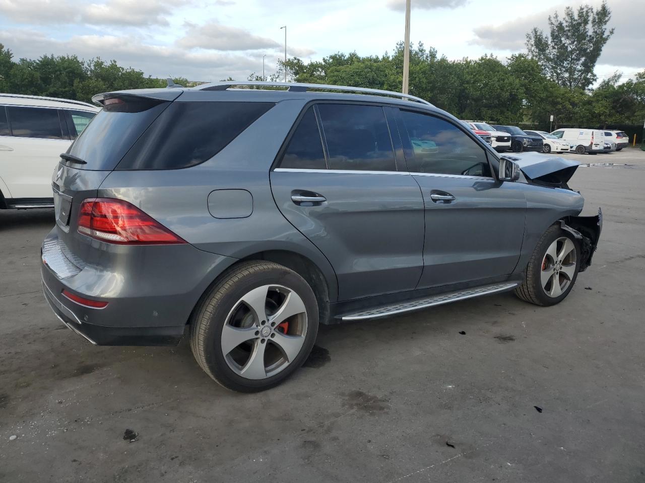 2017 Mercedes-Benz Gle 350 - Фото 3
