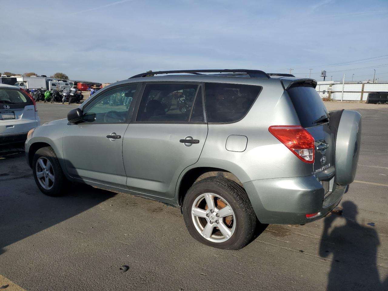 2006 Toyota Rav4 - Image 2