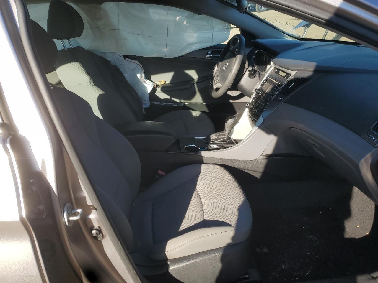 2012 Hyundai Sonata Hybrid - Фото 7