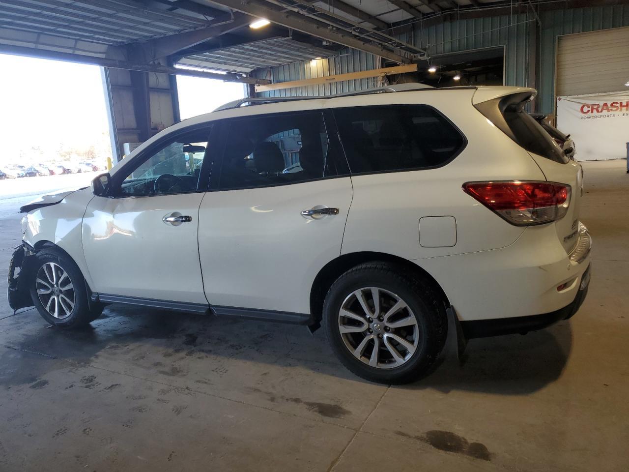 2014 Nissan Pathfinder S - Фото 2