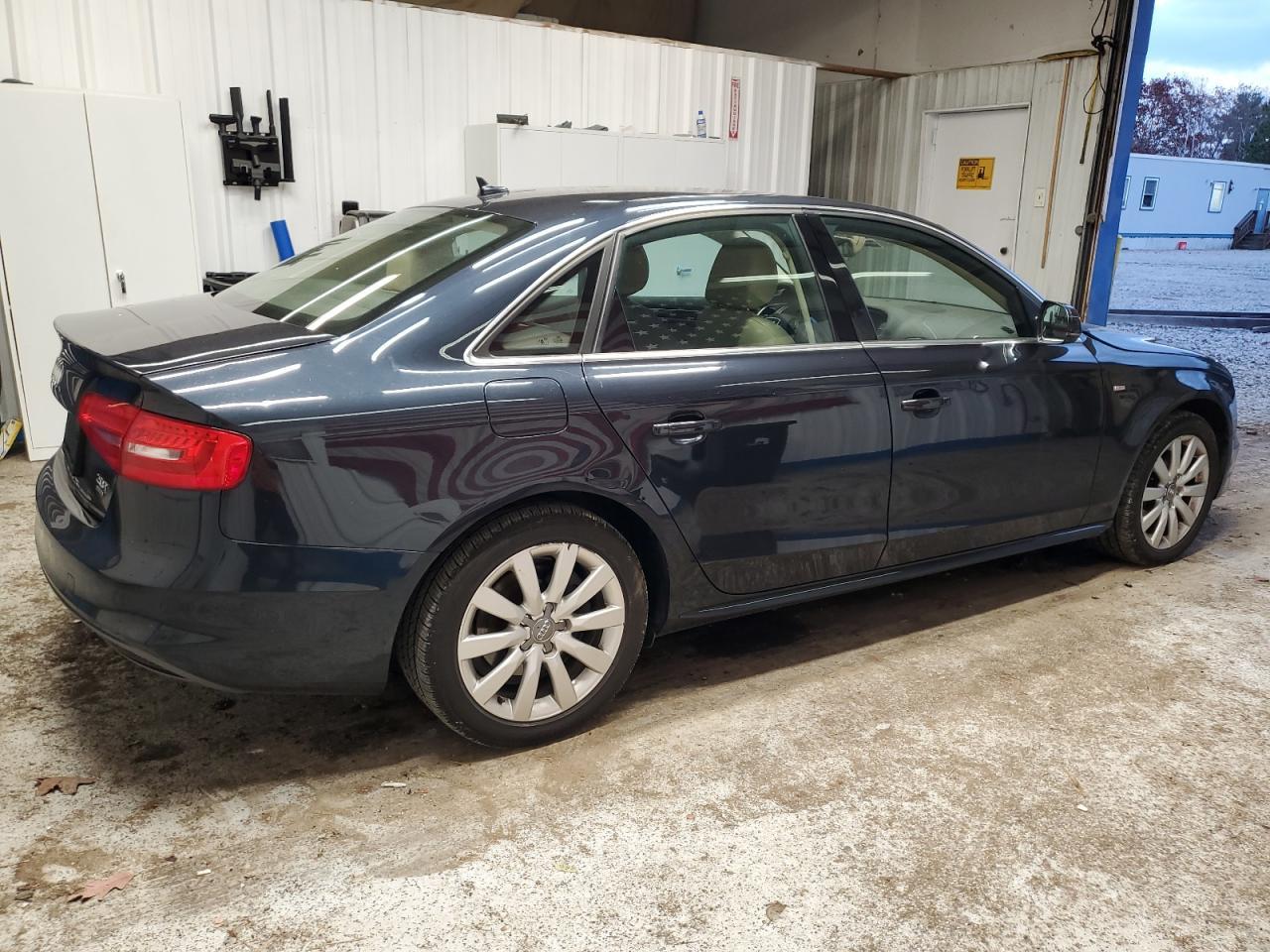 2015 Audi A4 Premium - Фото 3