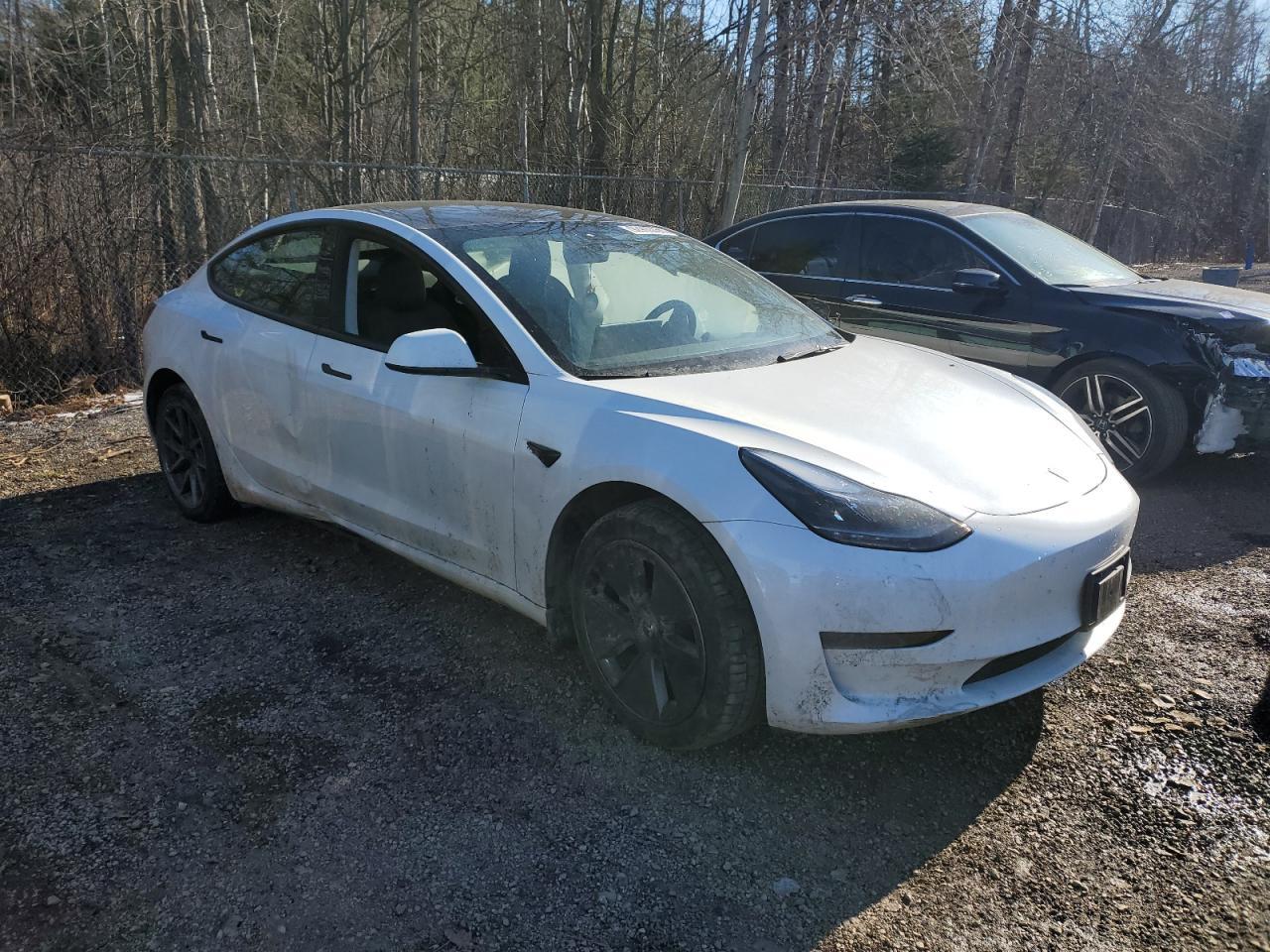 2023 Tesla Model 3 - Фото 4