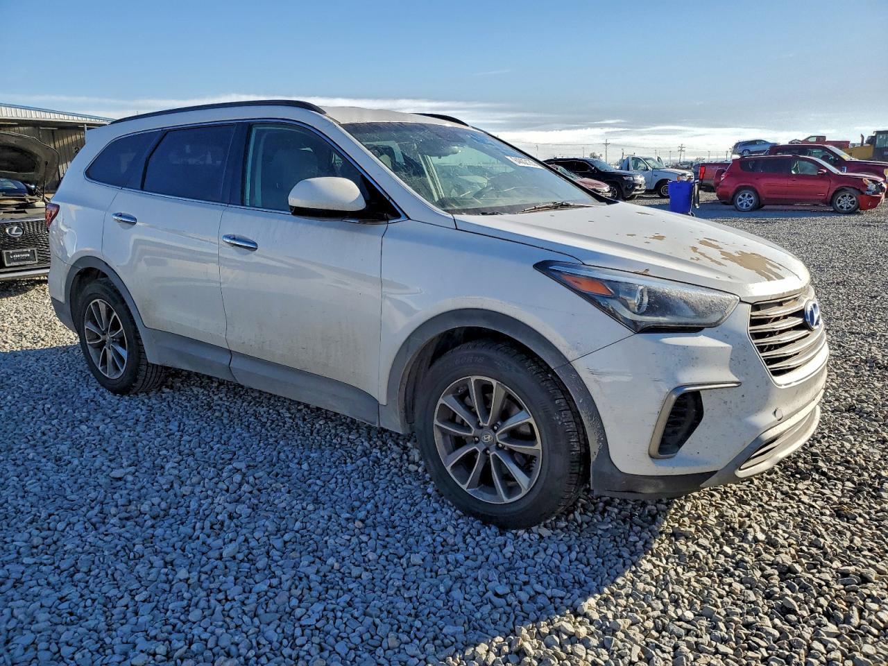2017 Hyundai Santa Fe Se - Фото 4